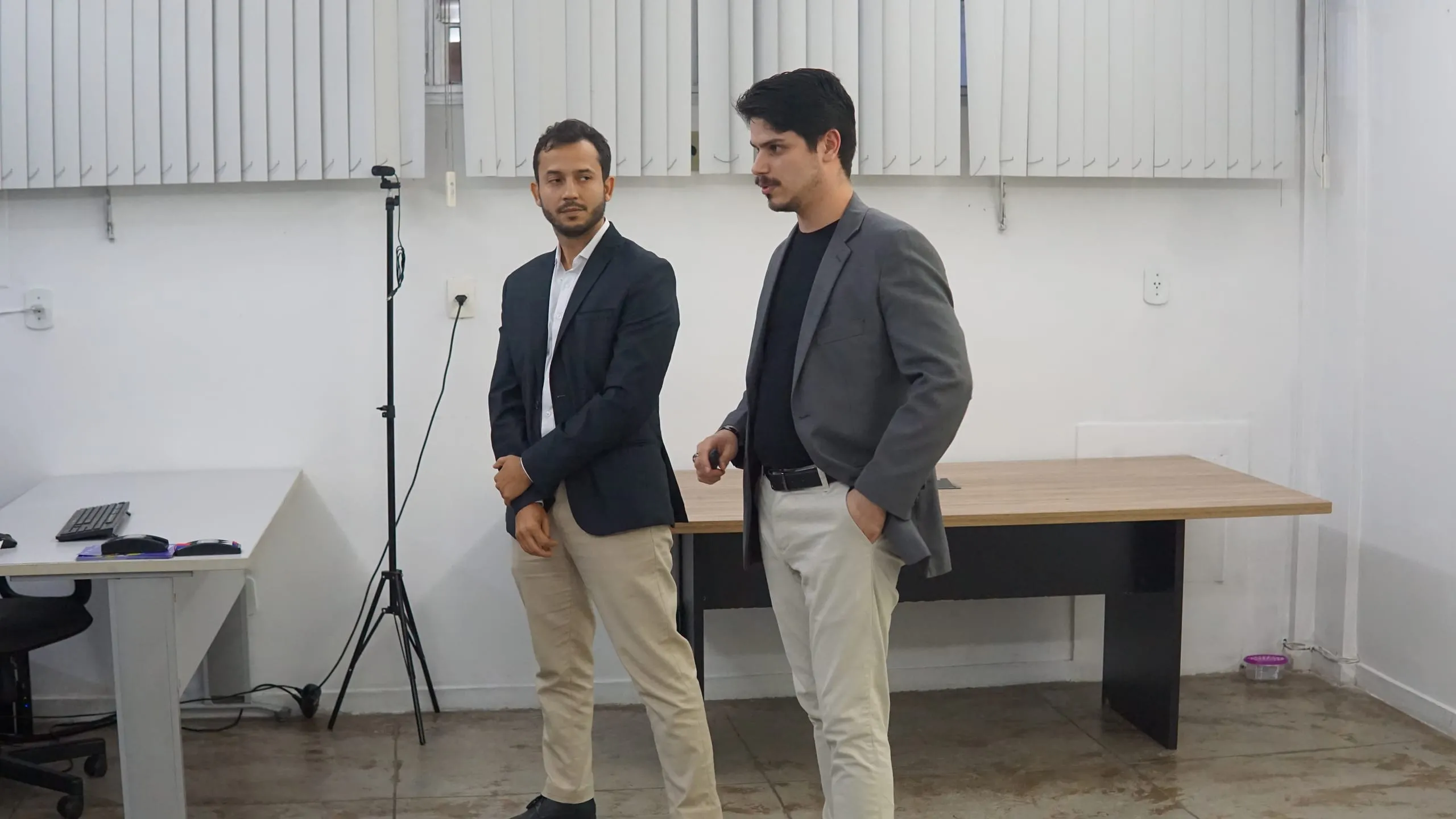 Davi Mathielo apresentando na Tecvitória